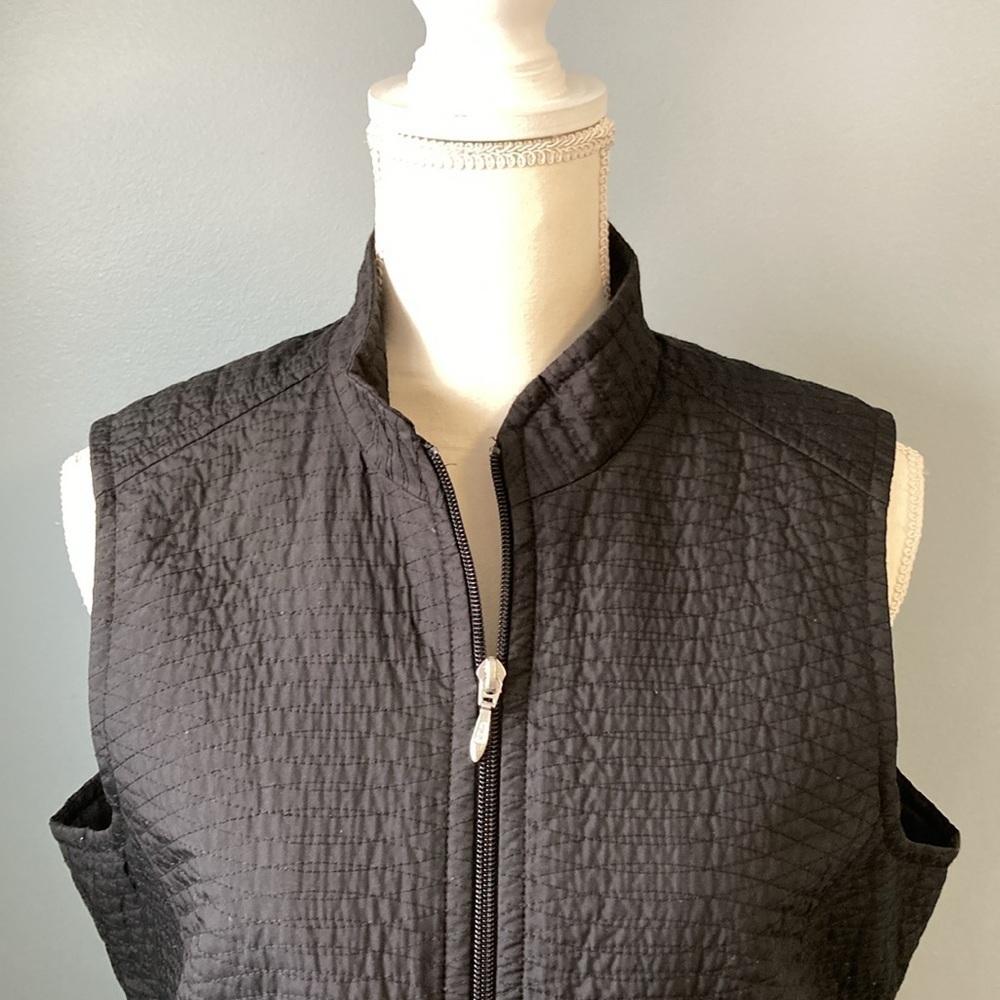Talbots petite quilted vest - Picture 2 of 9